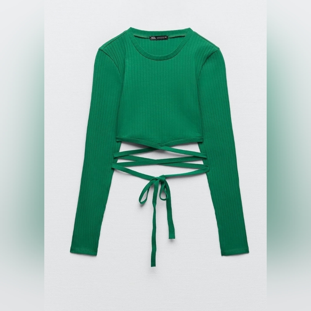 🌿 Zara Green Crop Top Size Medium 🌿Preloved Summer Streetwear